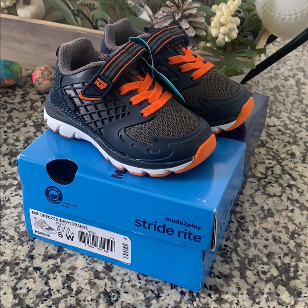 Stride Right 5W toddler boy sneakers